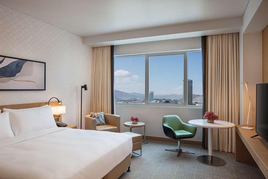 Doubletree By Hilton Fujairah City Habitación foto