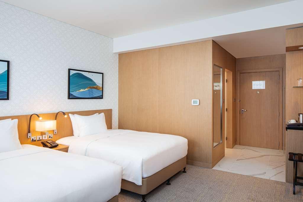 Doubletree By Hilton Fujairah City Habitación foto