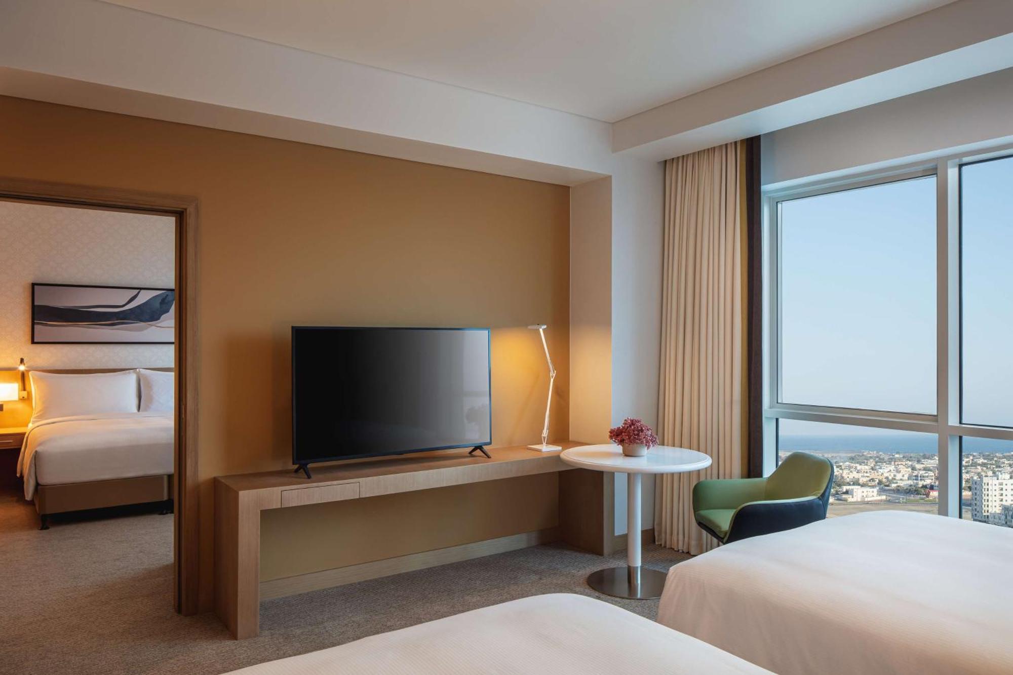 Doubletree By Hilton Fujairah City Exterior foto Deluxe Room
